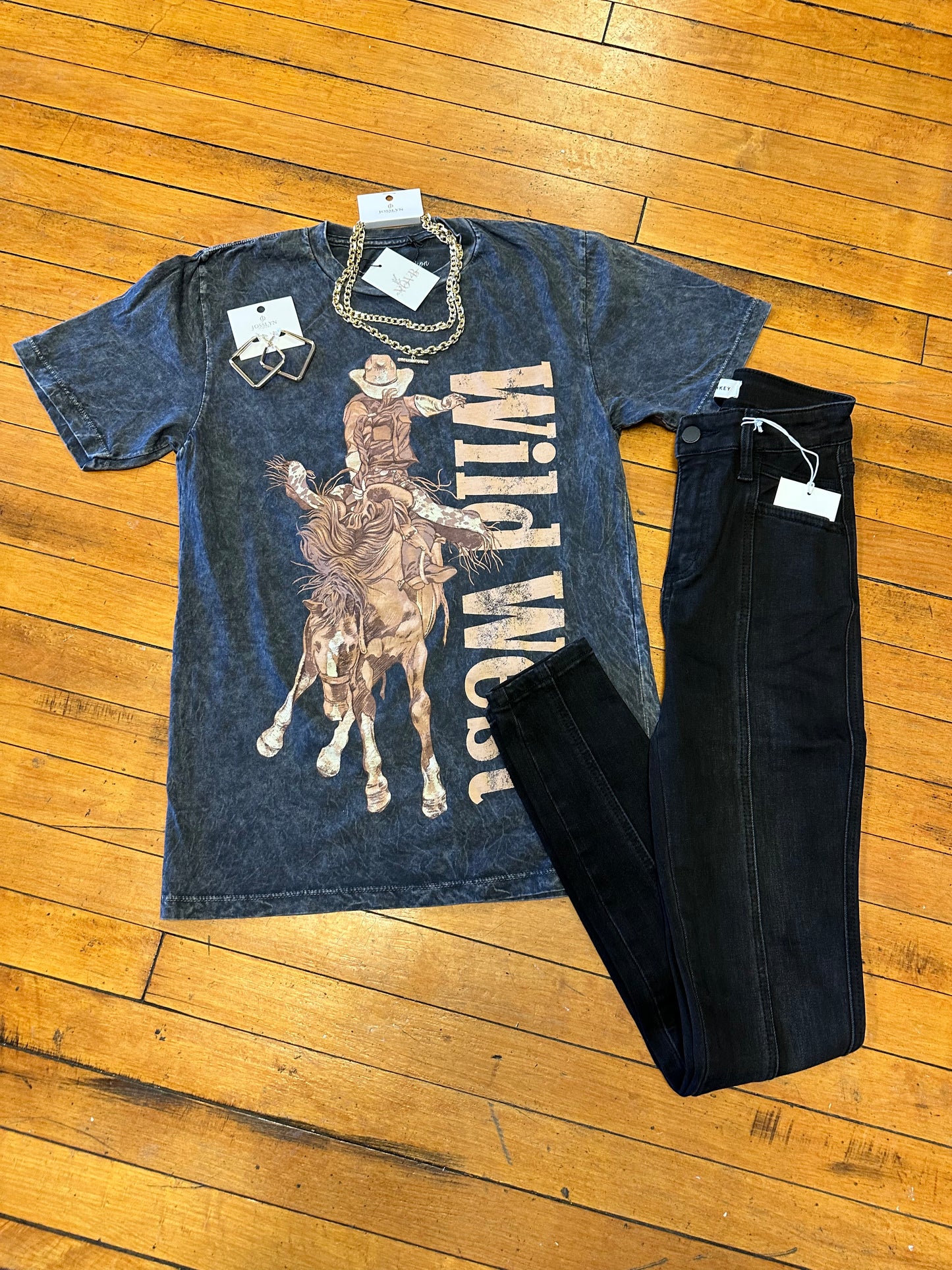 Black out skinny jeans